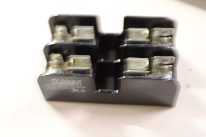 30312 Ferraz Shawmut Fuse Blocks and Holders