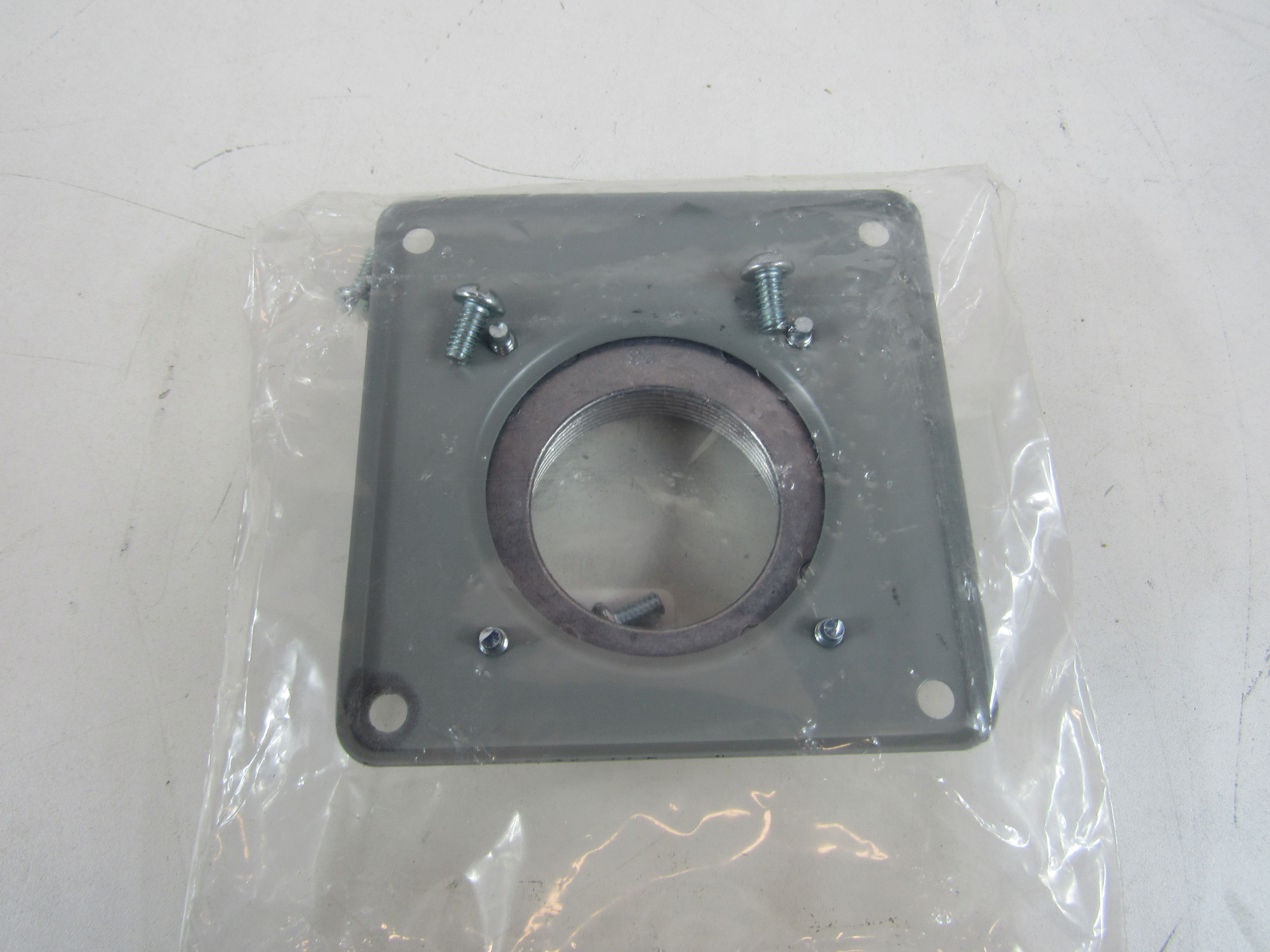 ARP00017CH2 Eaton Conduit Hubs