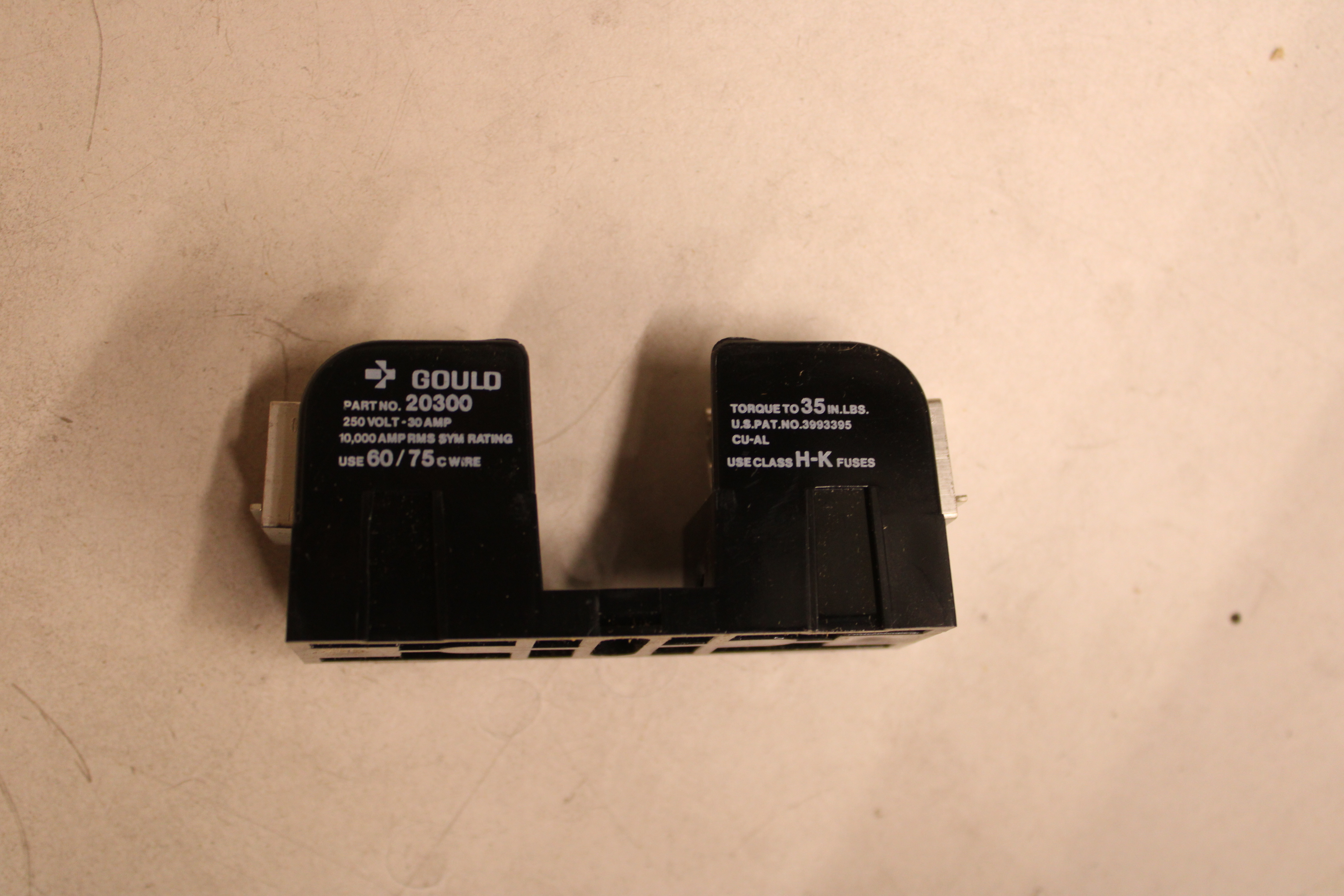 20300 Ferraz Shawmut Fuse Blocks and Holders