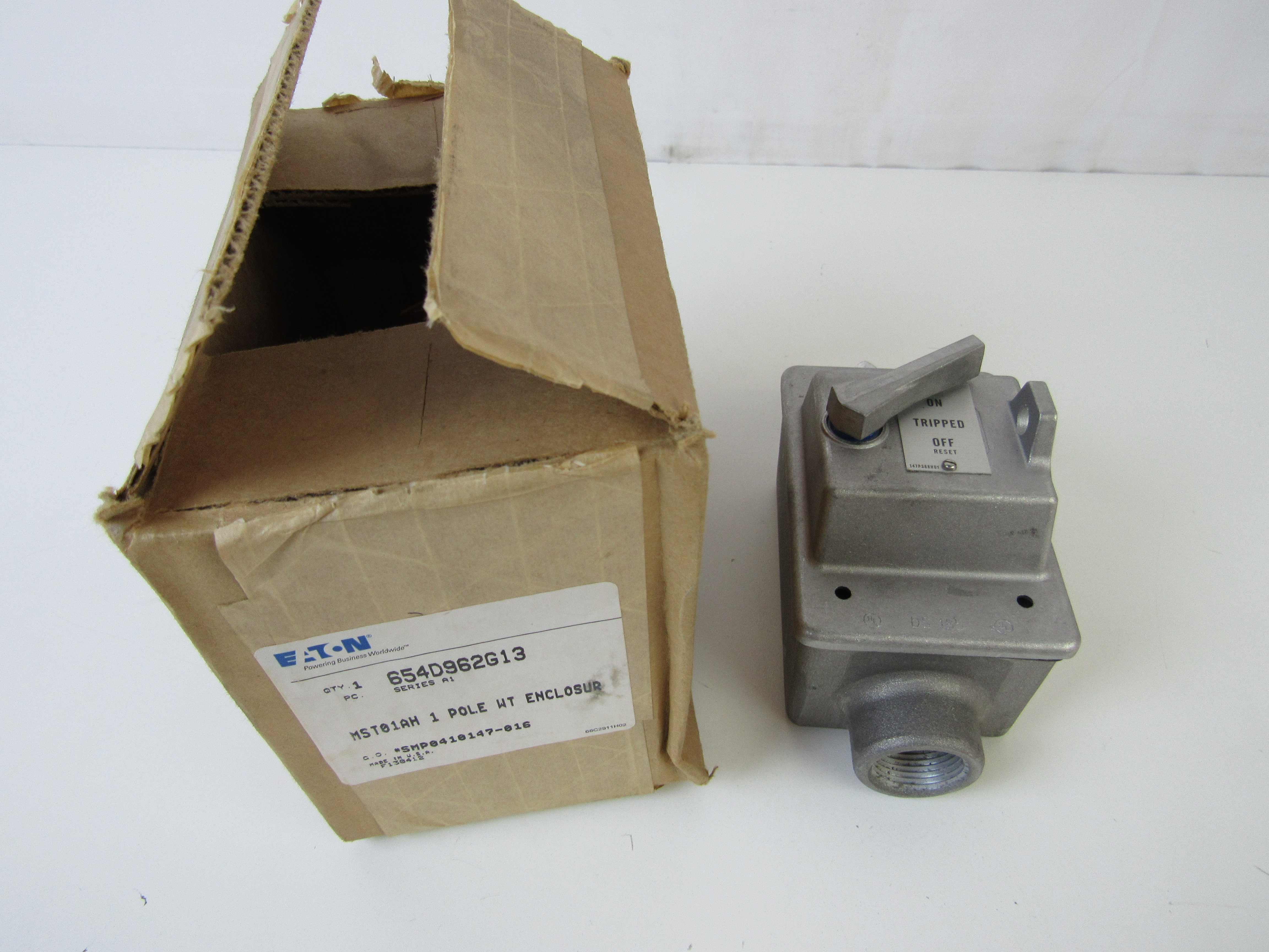 654D962G13 Eaton Starters