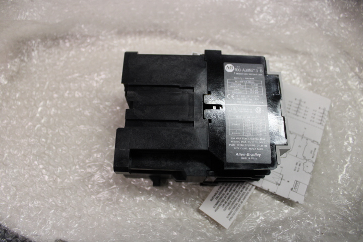 100-A30NZ243 Allen Bradley Other Contactors