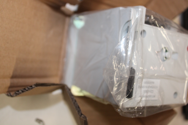 69D6432G53 Eaton Motor Operators