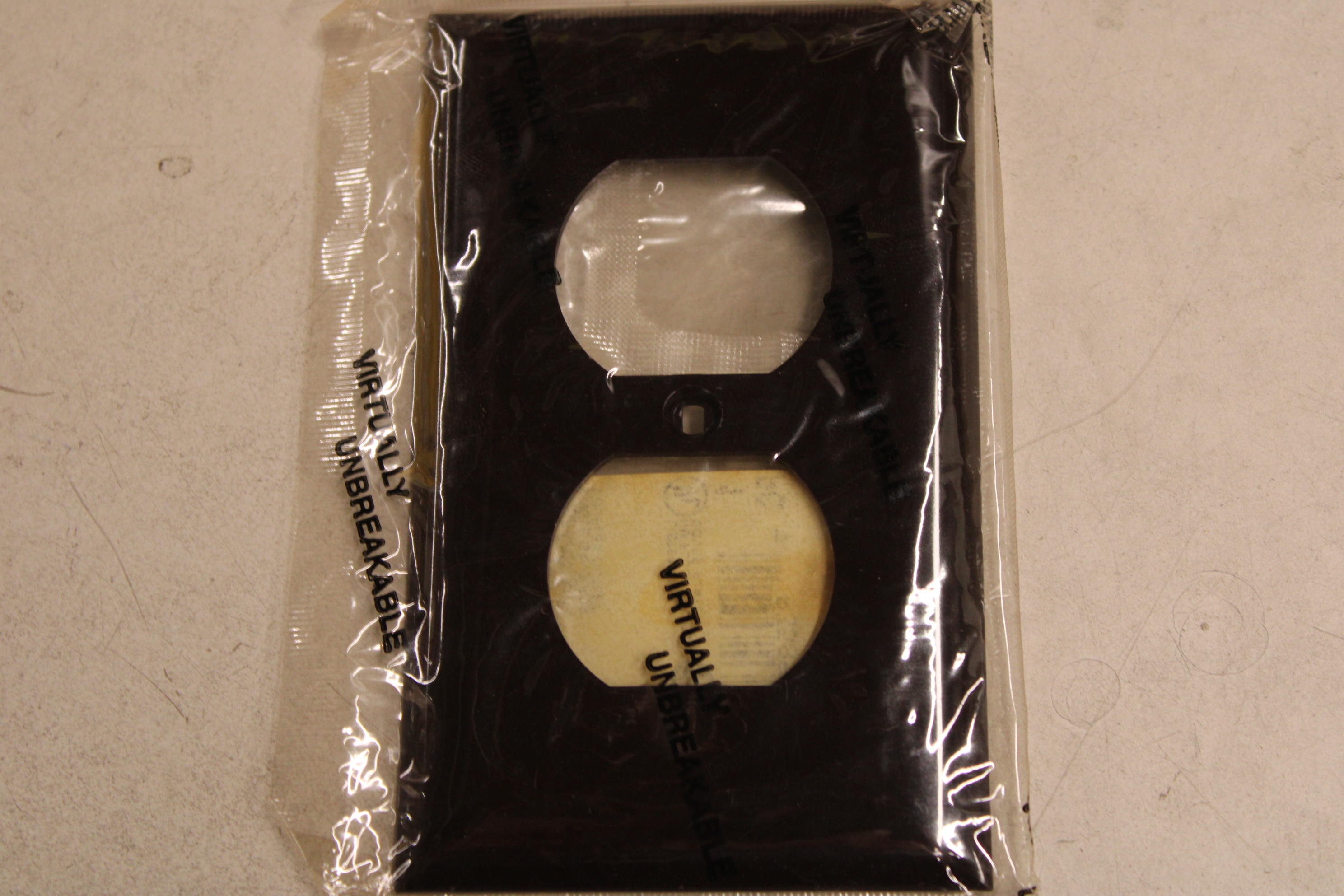 200-267IV Steren Wallplates and Accessories