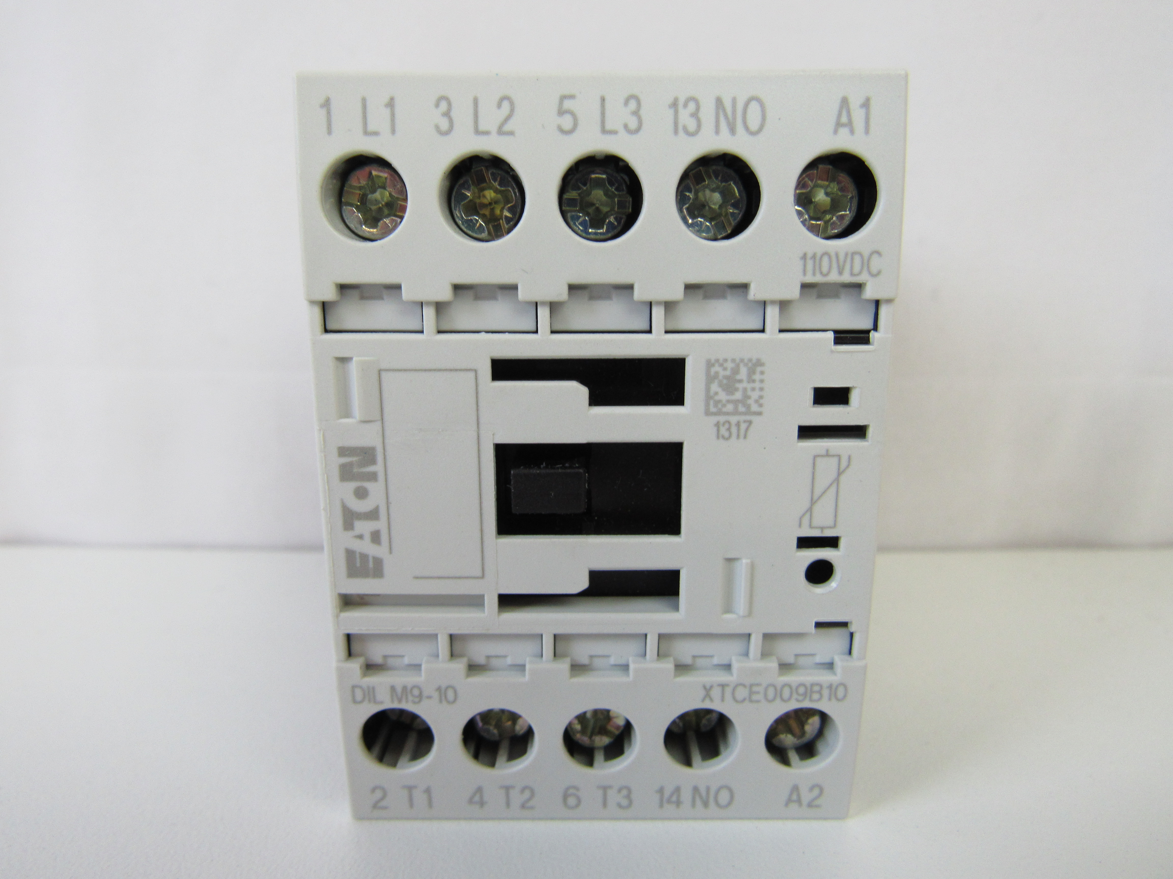 XTCE009B10E0 Eaton Other Contactors