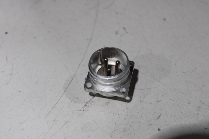 WK-3-32S ITT Cannon Connectors