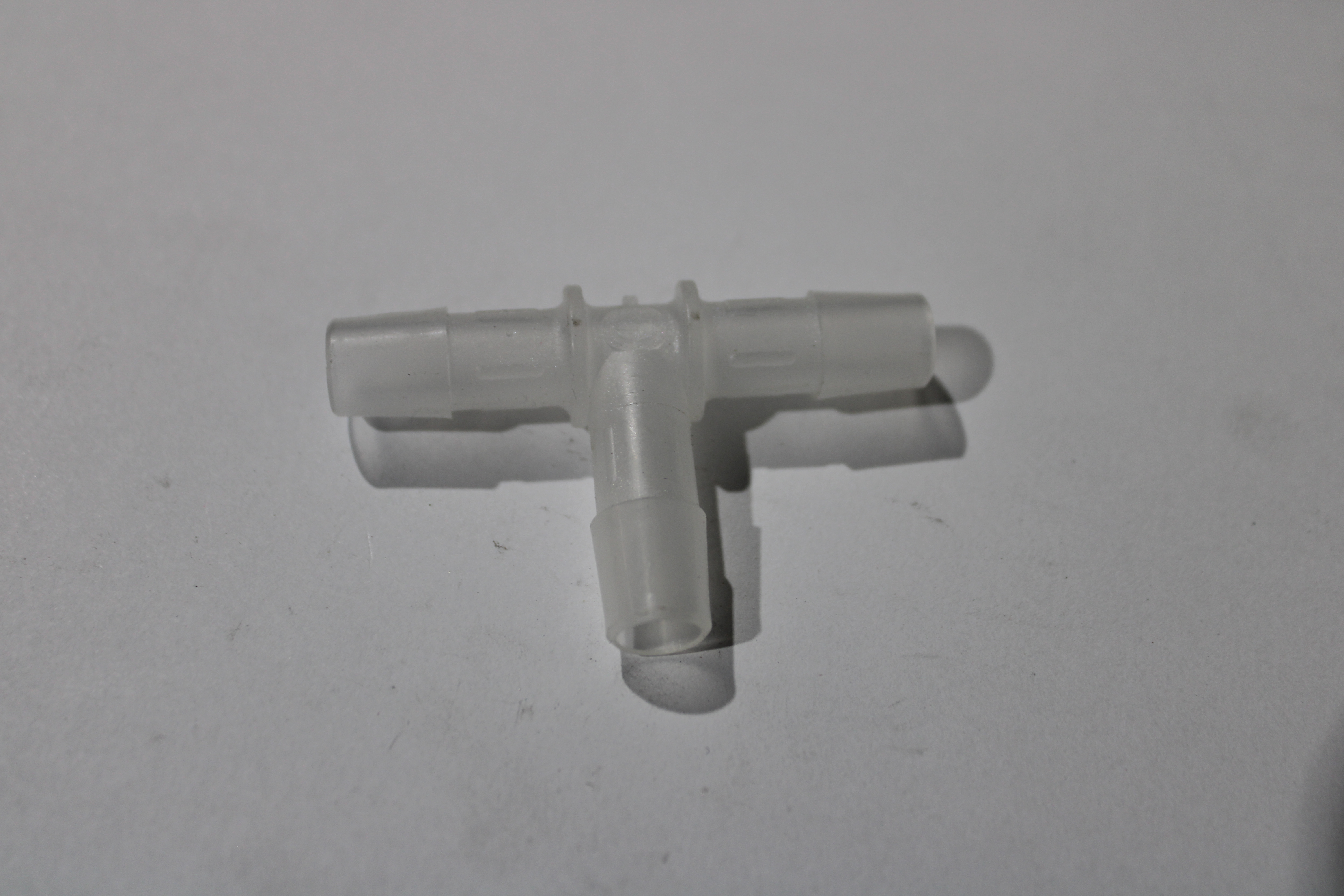 08T111 Unbranded Pipe and Tube Fittings