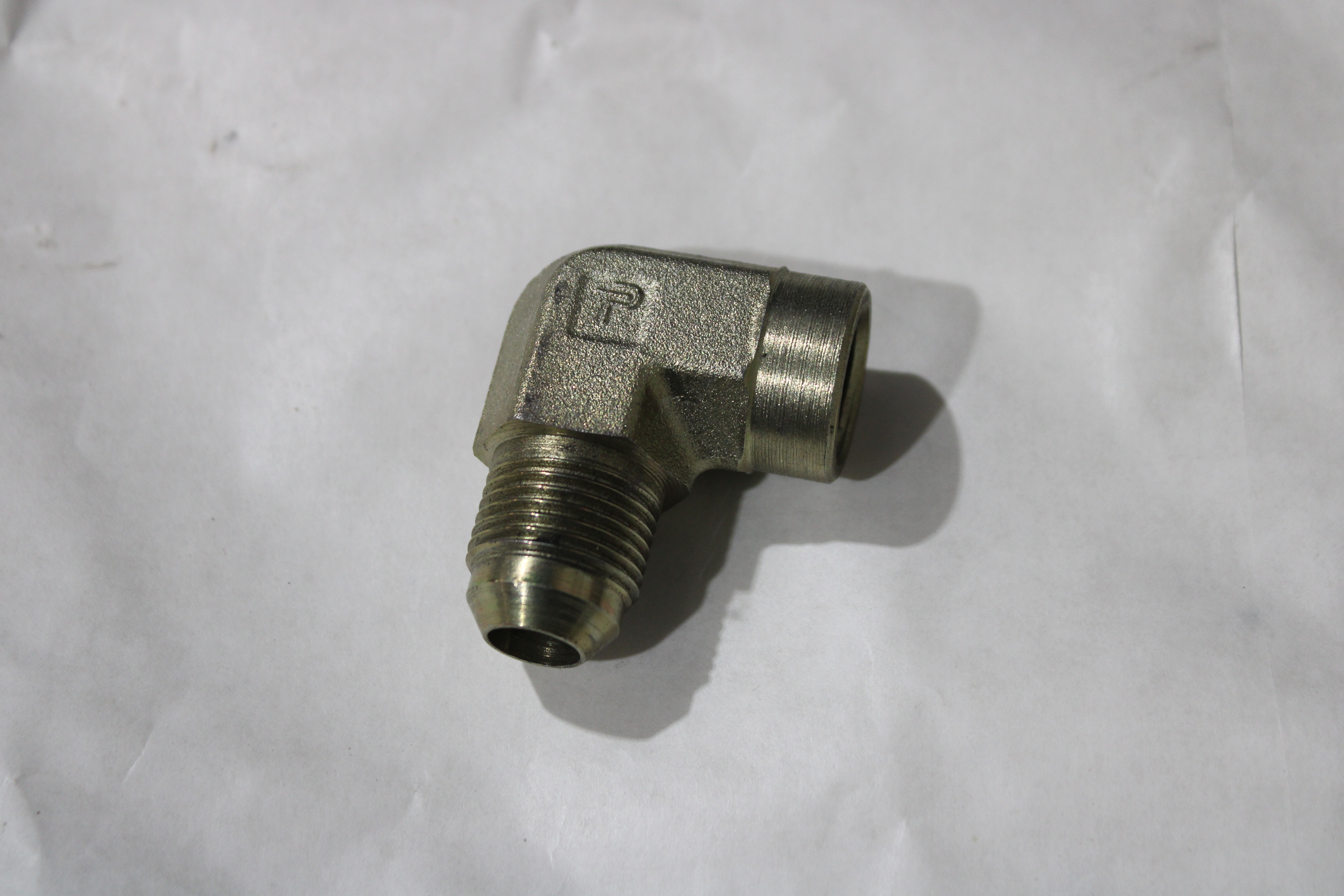 110828 Parker Hannifin Corporation Pipe and Tube Fittings