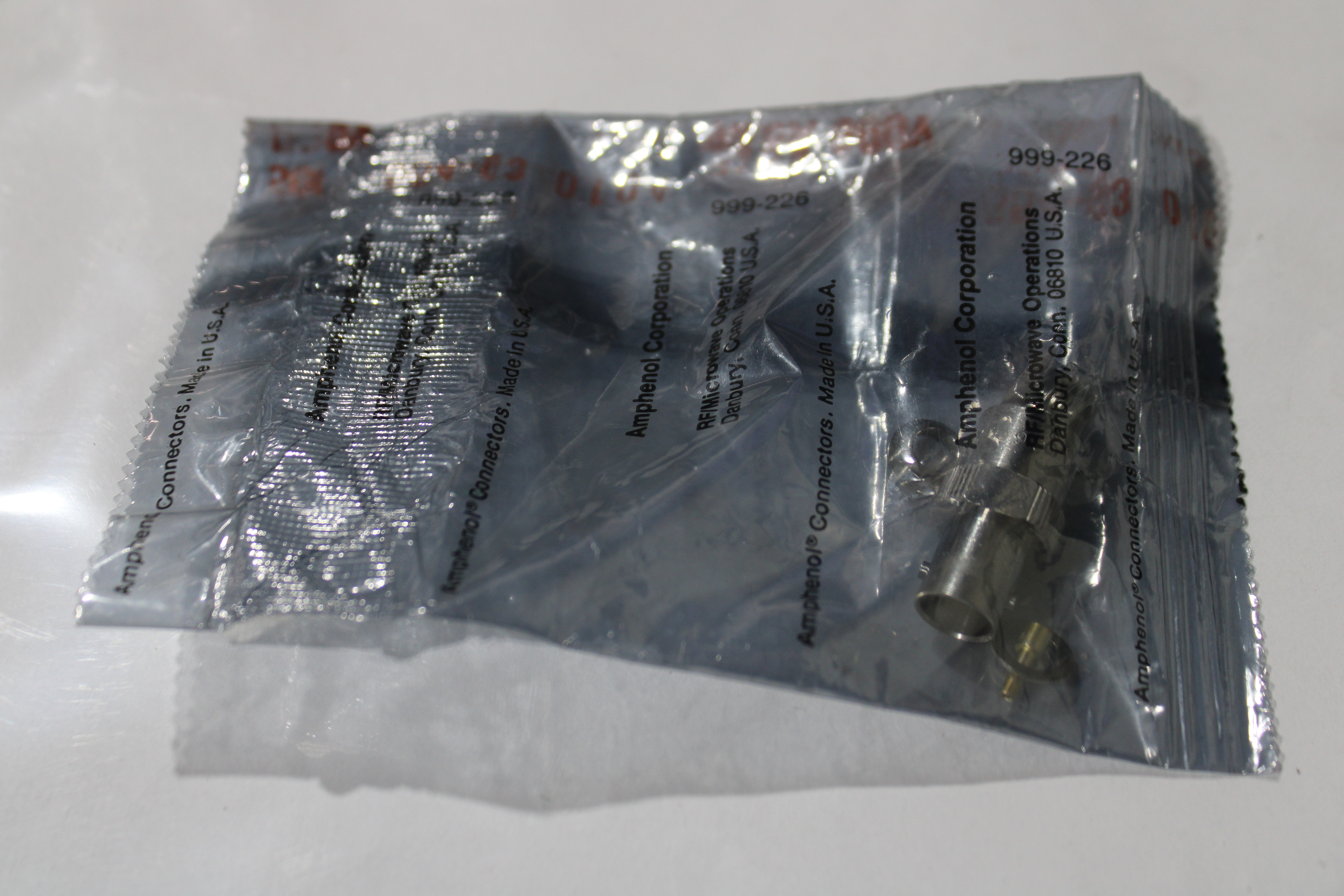 554-93-0104 Amphenol Connectors